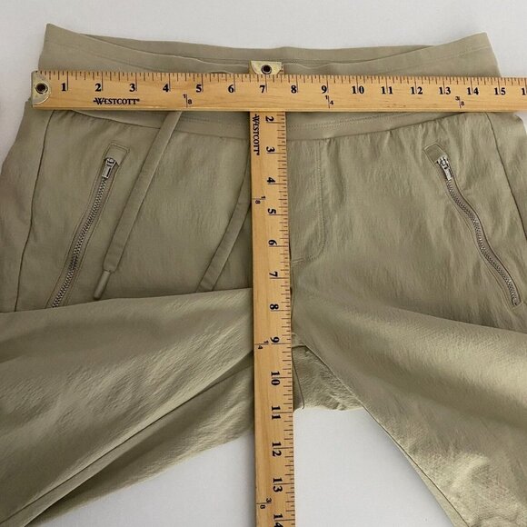 Athleta Pants Trekkie North Jogger Pants Size 6 Tan Ripstop Athleisure Yoga - Picture 7 of 9